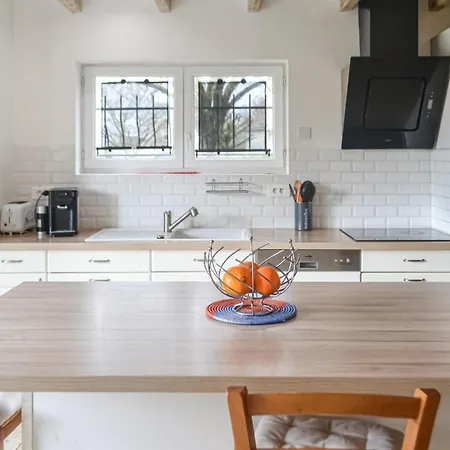 Vakantiehuis Beautiful In With Wifi